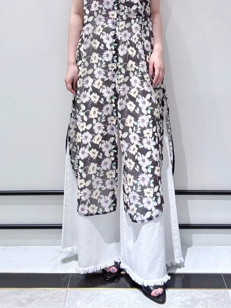 GRACE CONTINENTAL 森南海 コーディネート画像