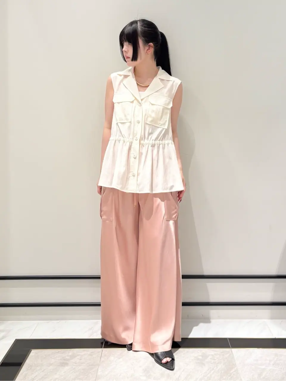 GRACE CONTINENTAL 森南海 コーディネート画像