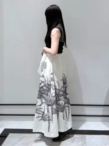 GRACE CONTINENTAL 森南海 コーディネート画像