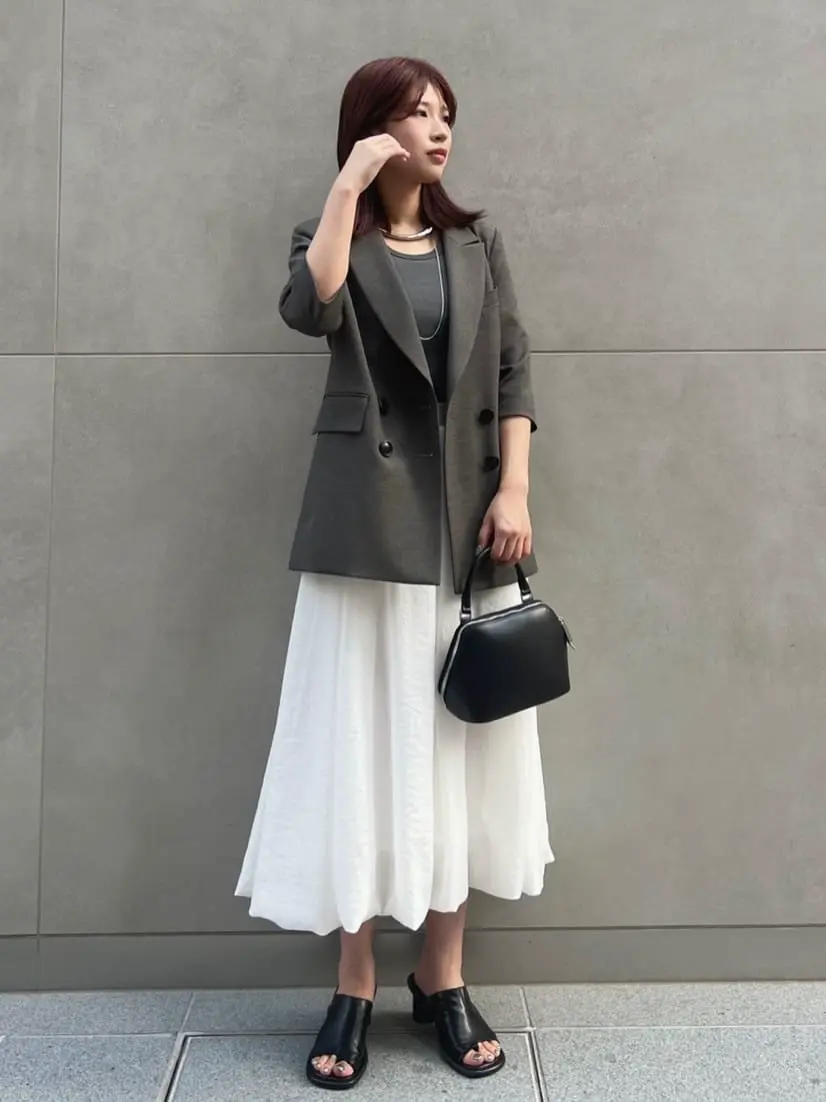 GRACE CONTINENTAL NORIA コーディネート画像