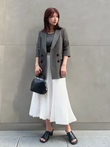 GRACE CONTINENTAL NORIA コーディネート画像