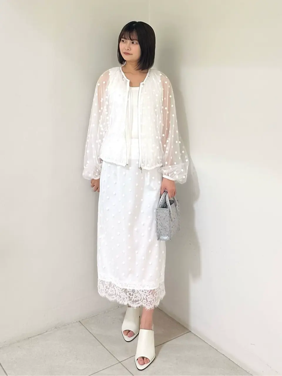 GRACE CONTINENTAL MORITA AI コーディネート画像