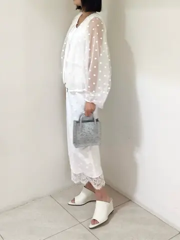 GRACE CONTINENTAL MORITA AI コーディネート画像