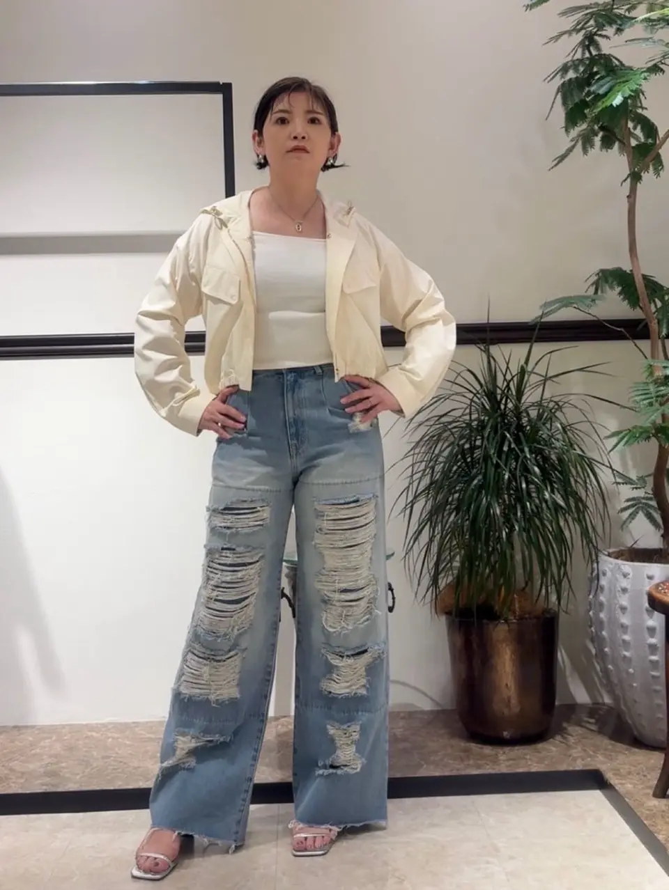 GRACE CONTINENTAL N.YURI コーディネート画像