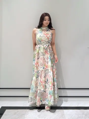 GRACE CONTINENTAL MOMOKO コーディネート画像