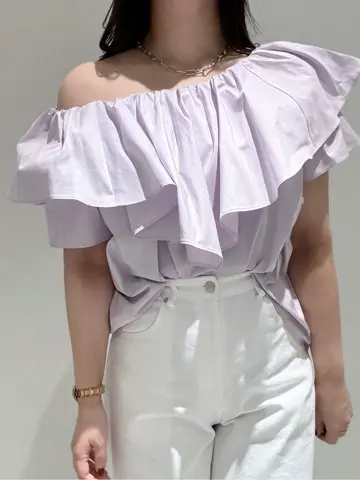 GRACE CONTINENTAL MOMOKO コーディネート画像