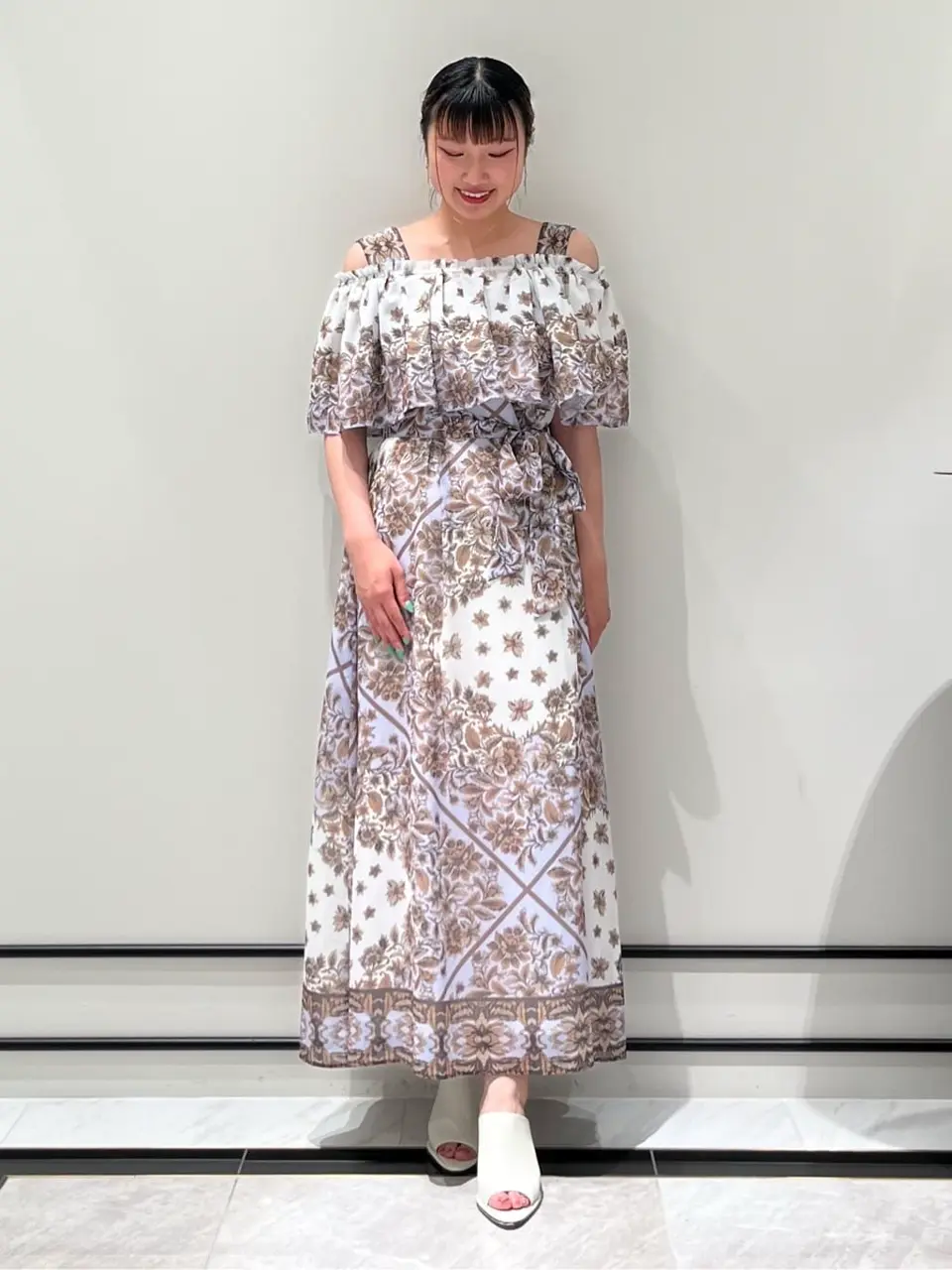 GRACE CONTINENTAL CHISAKO.S コーディネート画像