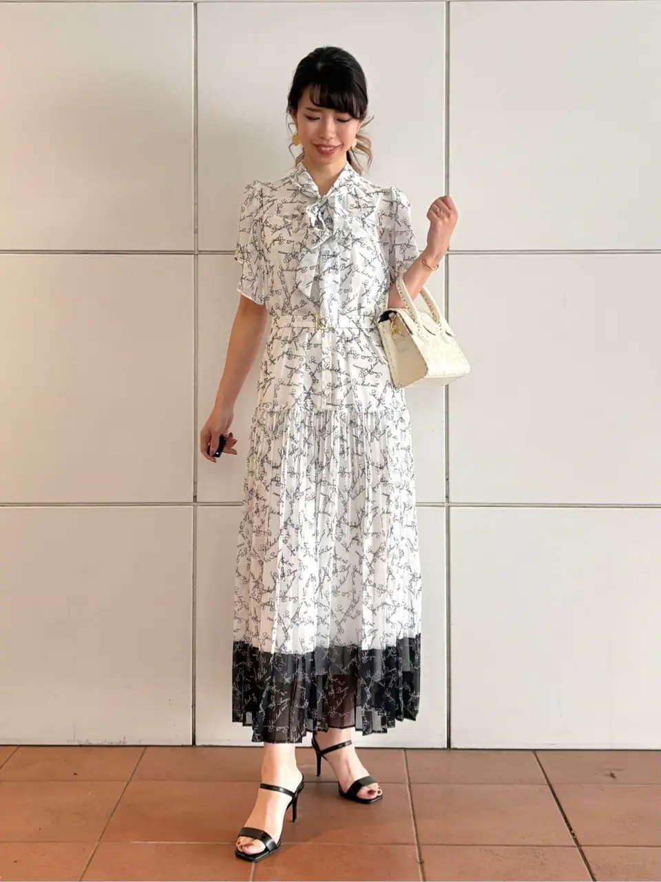 GRACE CONTINENTAL FUKUSHIMA YURIE コーディネート画像