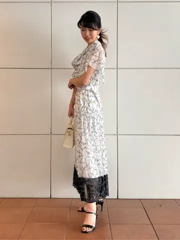 GRACE CONTINENTAL FUKUSHIMA YURIE コーディネート画像