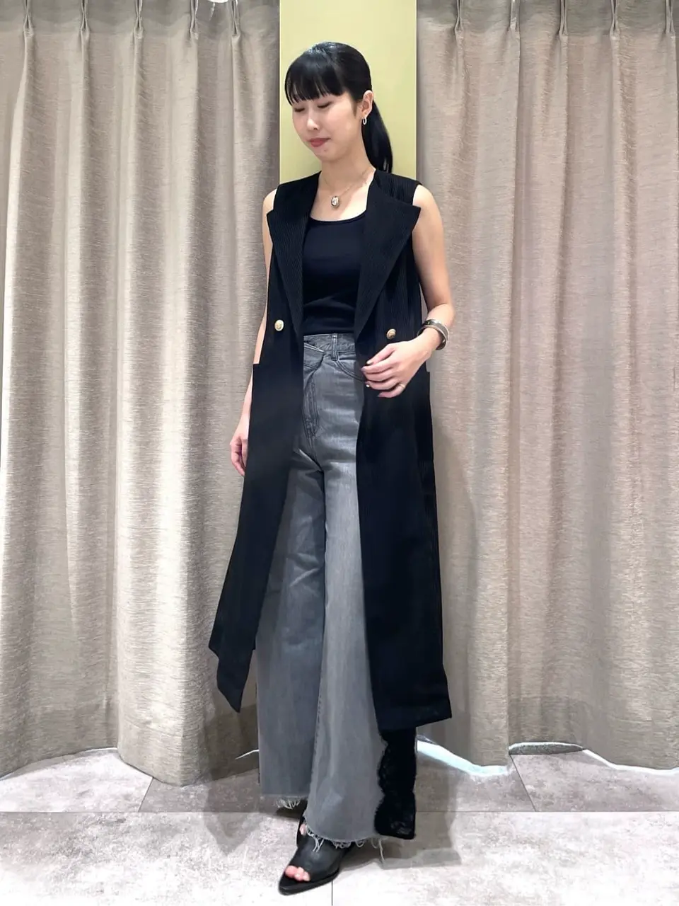 GRACE CONTINENTAL 端場　わかな コーディネート画像