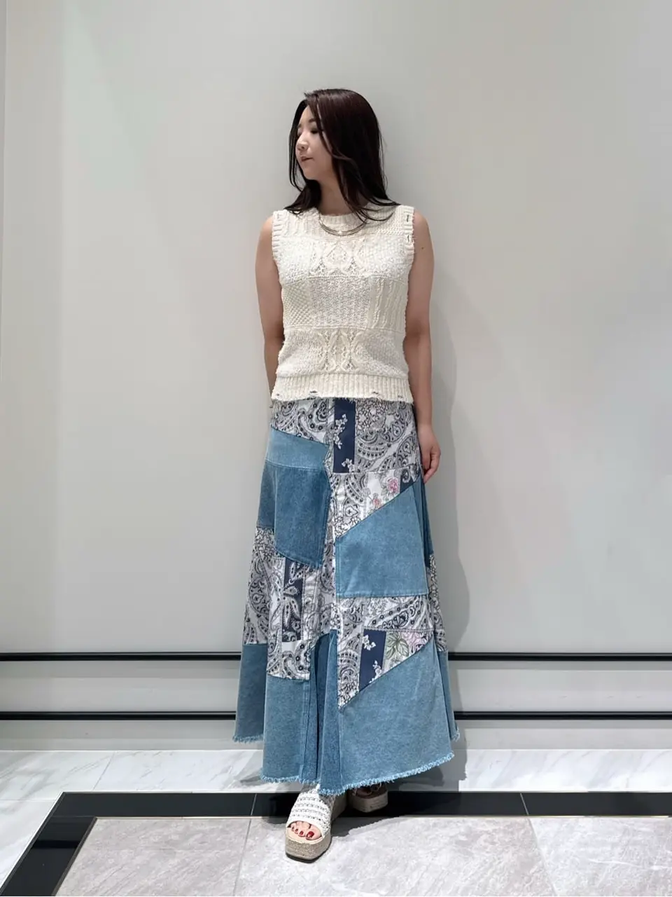 GRACE CONTINENTAL MOMOKO コーディネート画像