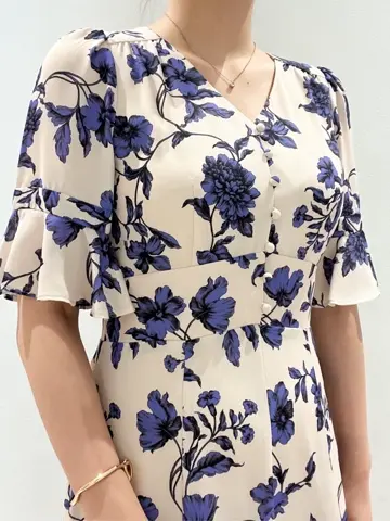 GRACE CONTINENTAL CHISAKO.S コーディネート画像