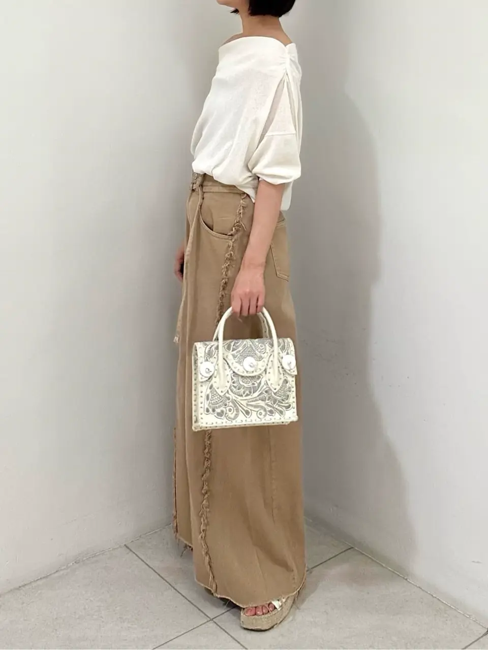 GRACE CONTINENTAL MORITA AI コーディネート画像