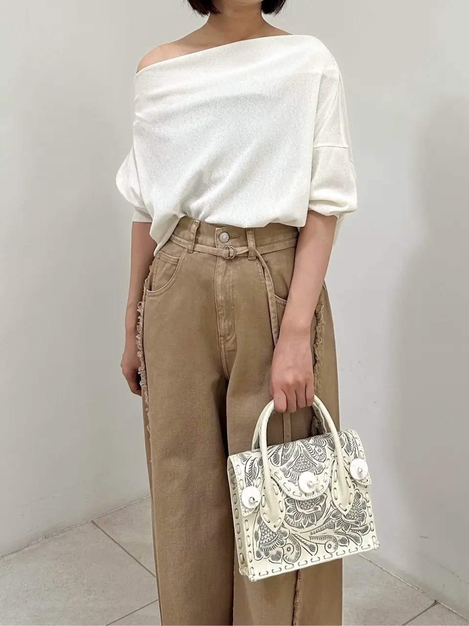 GRACE CONTINENTAL MORITA AI コーディネート画像