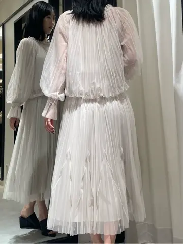 GRACE CONTINENTAL 端場　わかな コーディネート画像