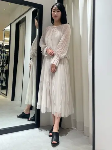 GRACE CONTINENTAL 端場　わかな コーディネート画像