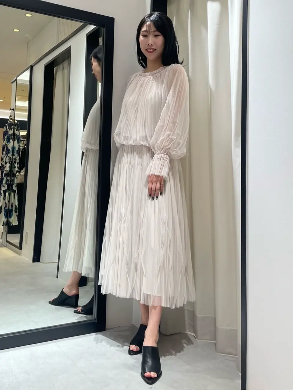 GRACE CONTINENTAL 端場　わかな コーディネート画像