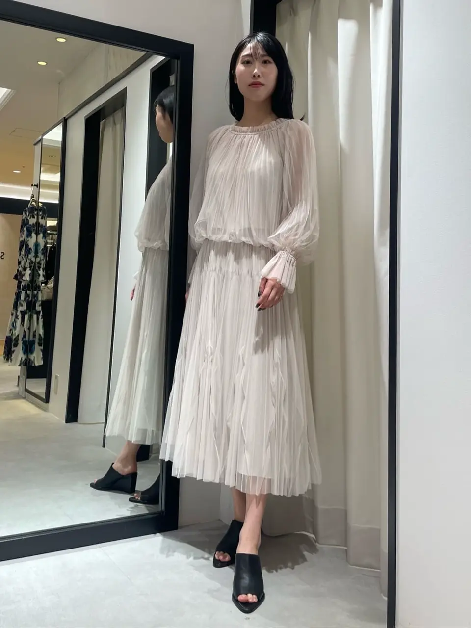 GRACE CONTINENTAL 端場　わかな コーディネート画像