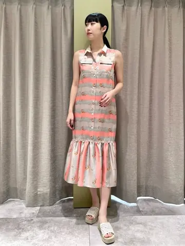 GRACE CONTINENTAL 端場　わかな コーディネート画像