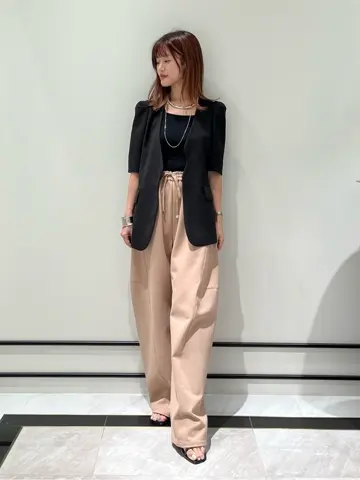 GRACE CONTINENTAL A.Kameyama コーディネート画像