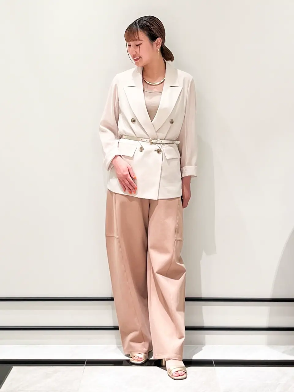 GRACE CONTINENTAL CHISAKO.S コーディネート画像