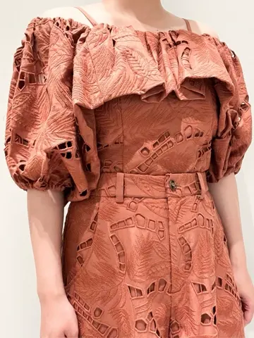 GRACE CONTINENTAL CHISAKO.S コーディネート画像