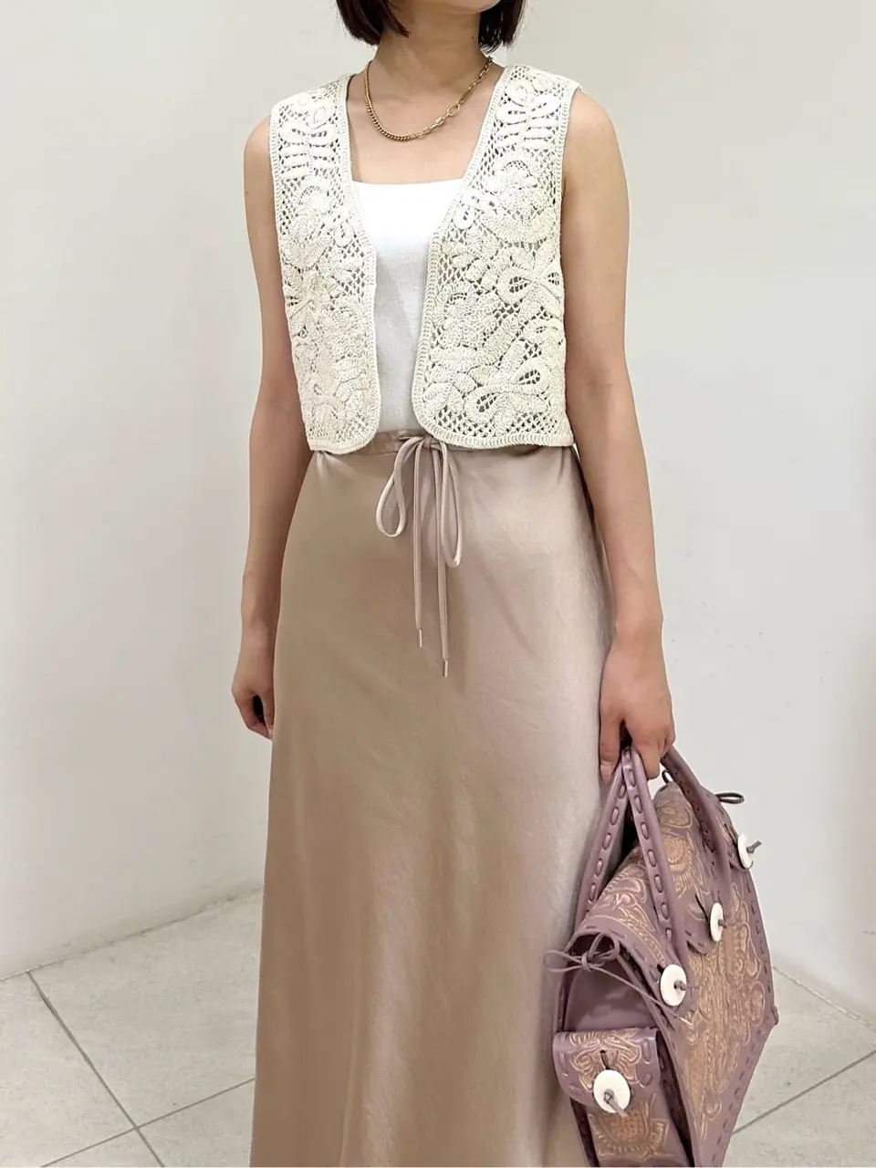 GRACE CONTINENTAL MORITA AI コーディネート画像