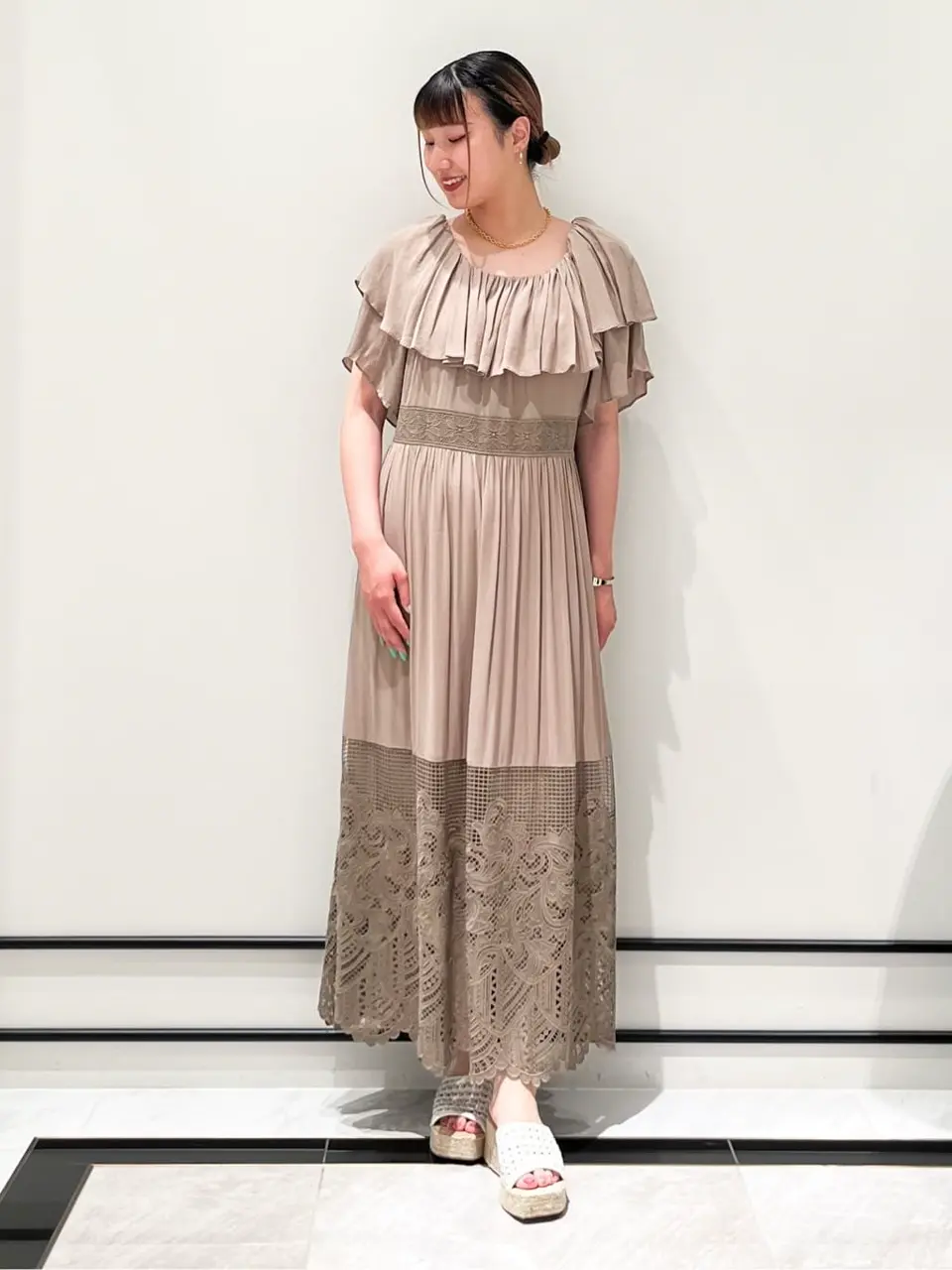 GRACE CONTINENTAL CHISAKO.S コーディネート画像