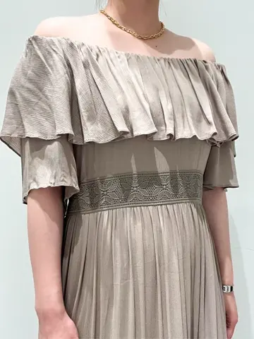 GRACE CONTINENTAL CHISAKO.S コーディネート画像