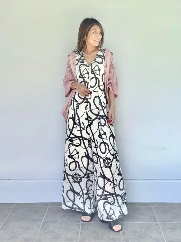 GRACE CONTINENTAL yukimi yonee コーディネート画像