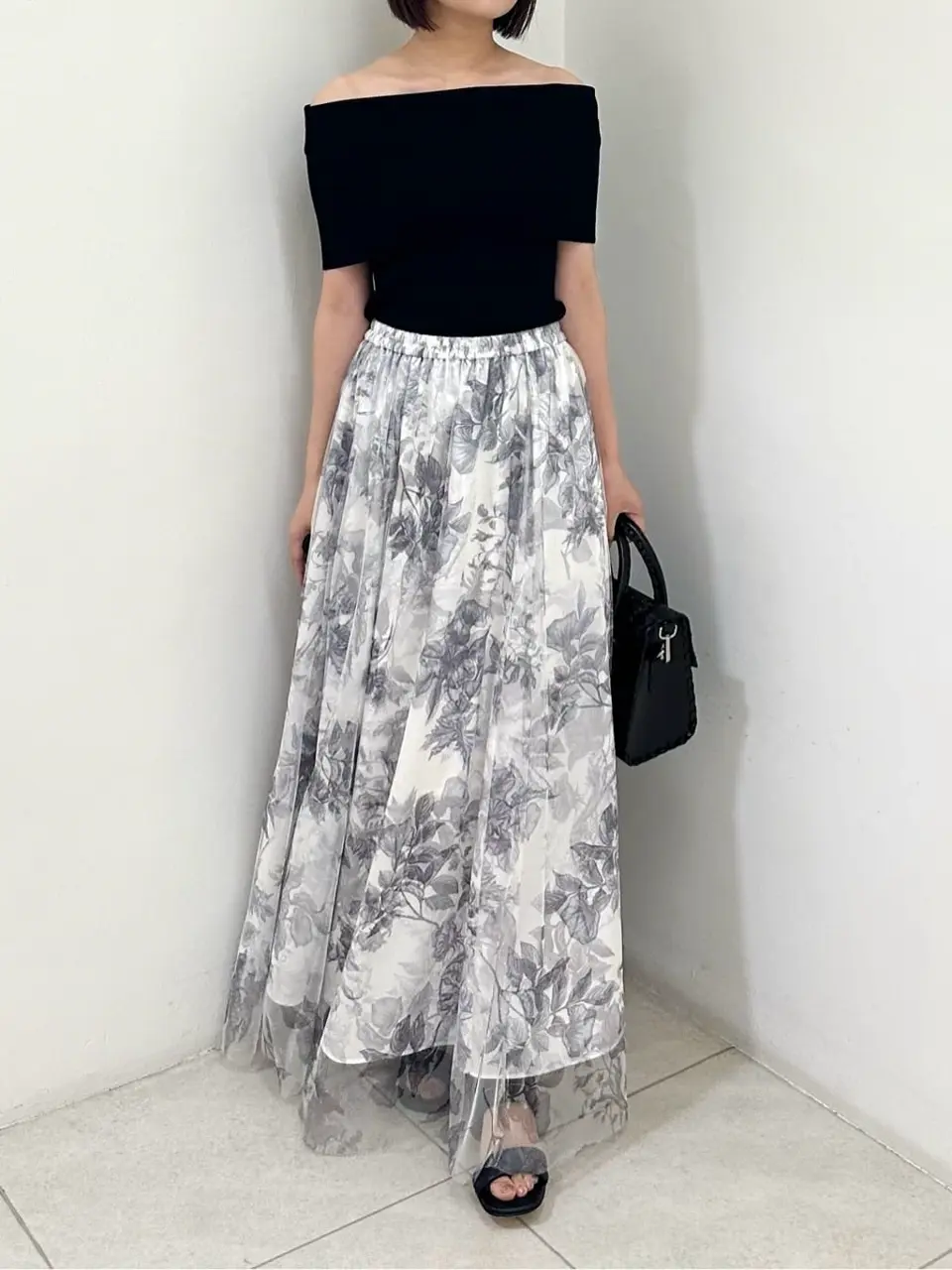 GRACE CONTINENTAL MORITA AI コーディネート画像