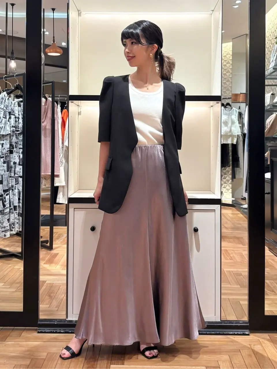 GRACE CONTINENTAL FUKUSHIMA YURIE コーディネート画像