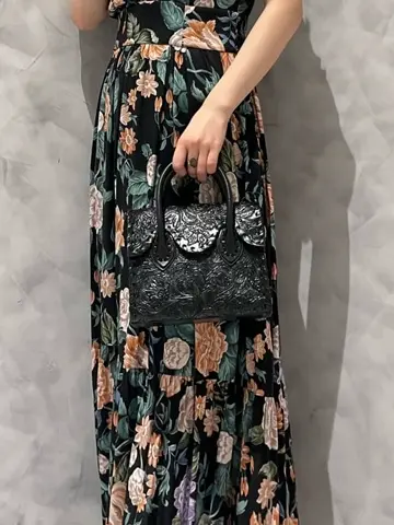 GRACE CONTINENTAL OZAWA コーディネート画像