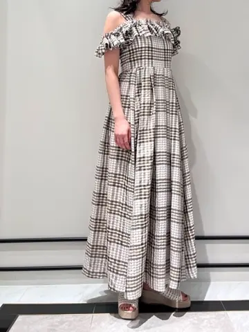 GRACE CONTINENTAL OZAWA コーディネート画像