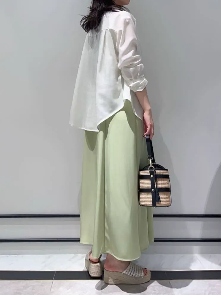 GRACE CONTINENTAL OZAWA コーディネート画像