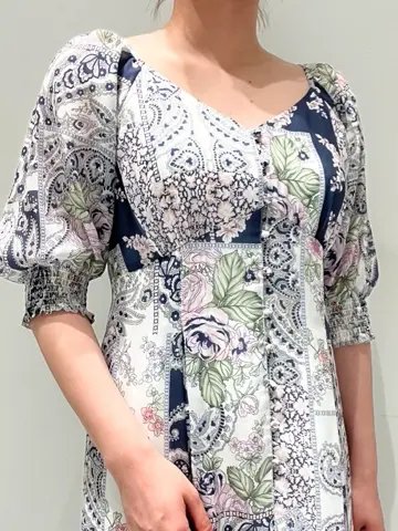 GRACE CONTINENTAL CHISAKO.S コーディネート画像