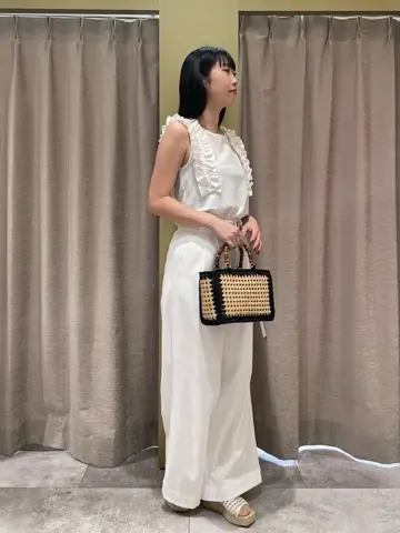 GRACE CONTINENTAL 端場　わかな コーディネート画像