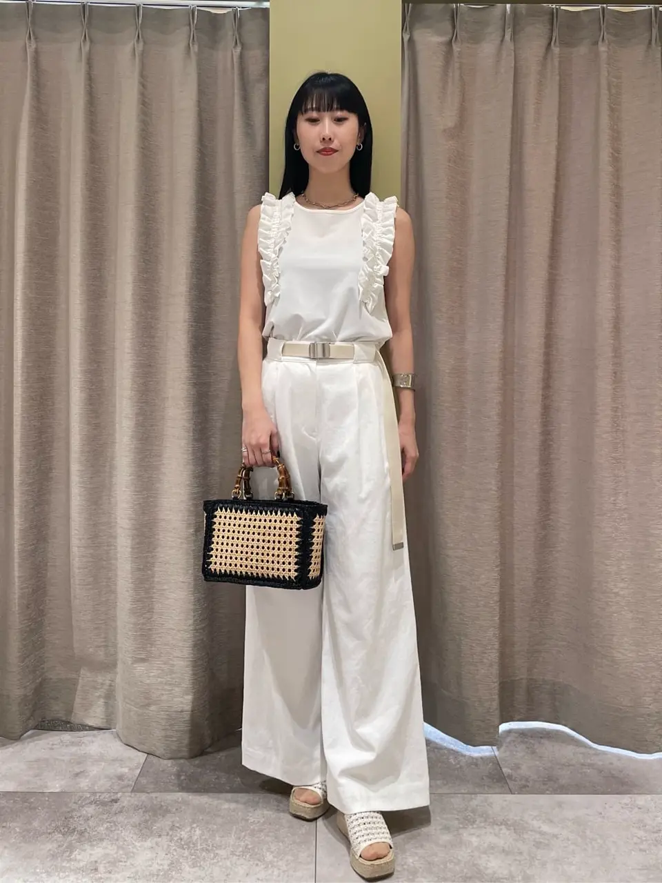 GRACE CONTINENTAL 端場　わかな コーディネート画像