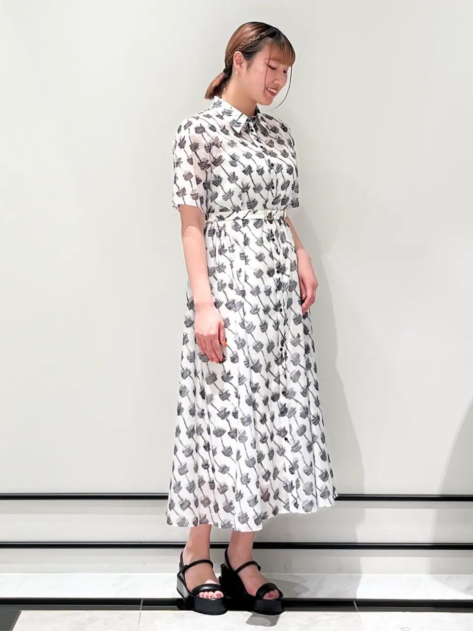 GRACE CONTINENTAL CHISAKO.S コーディネート画像