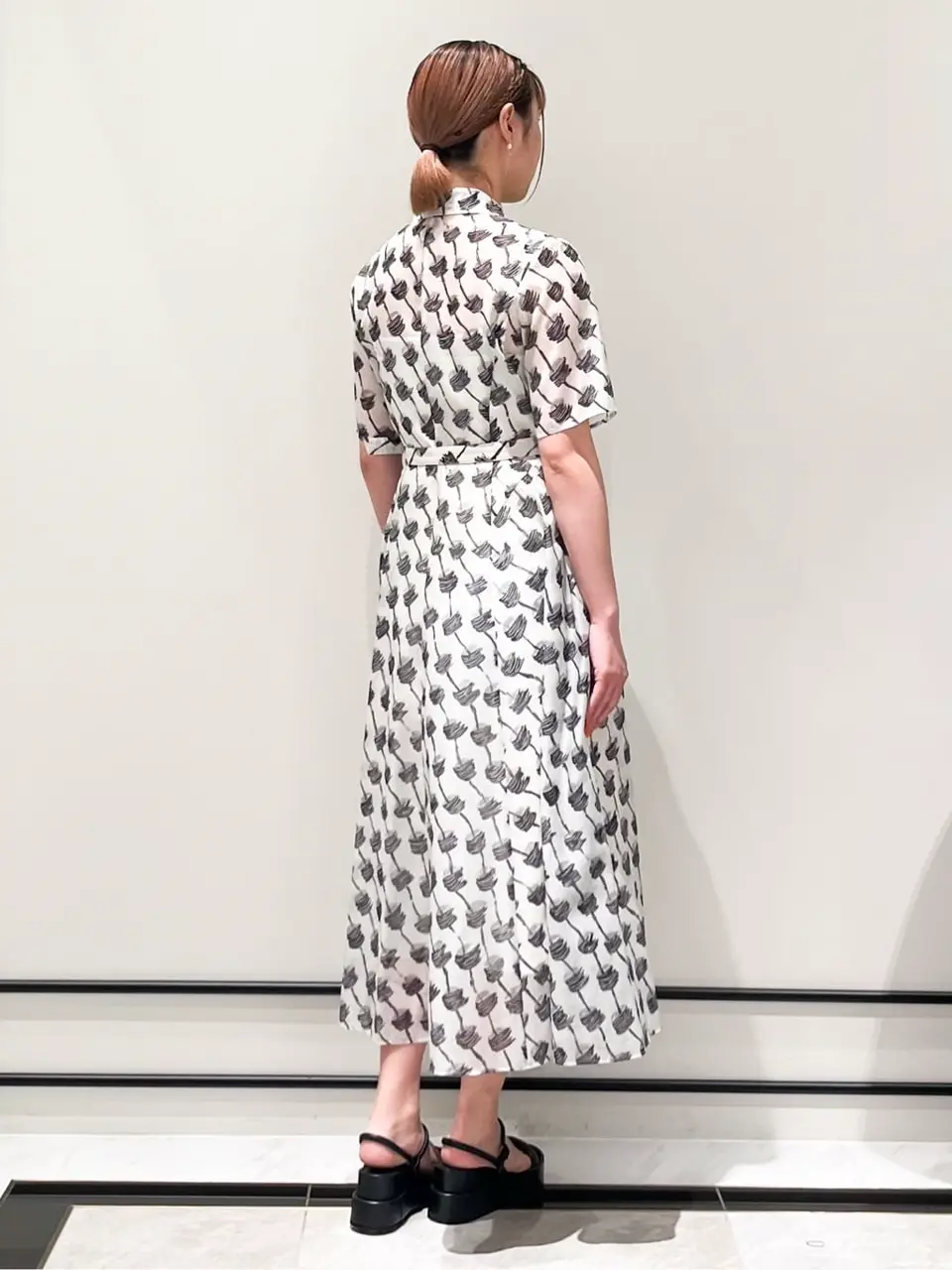 GRACE CONTINENTAL CHISAKO.S コーディネート画像