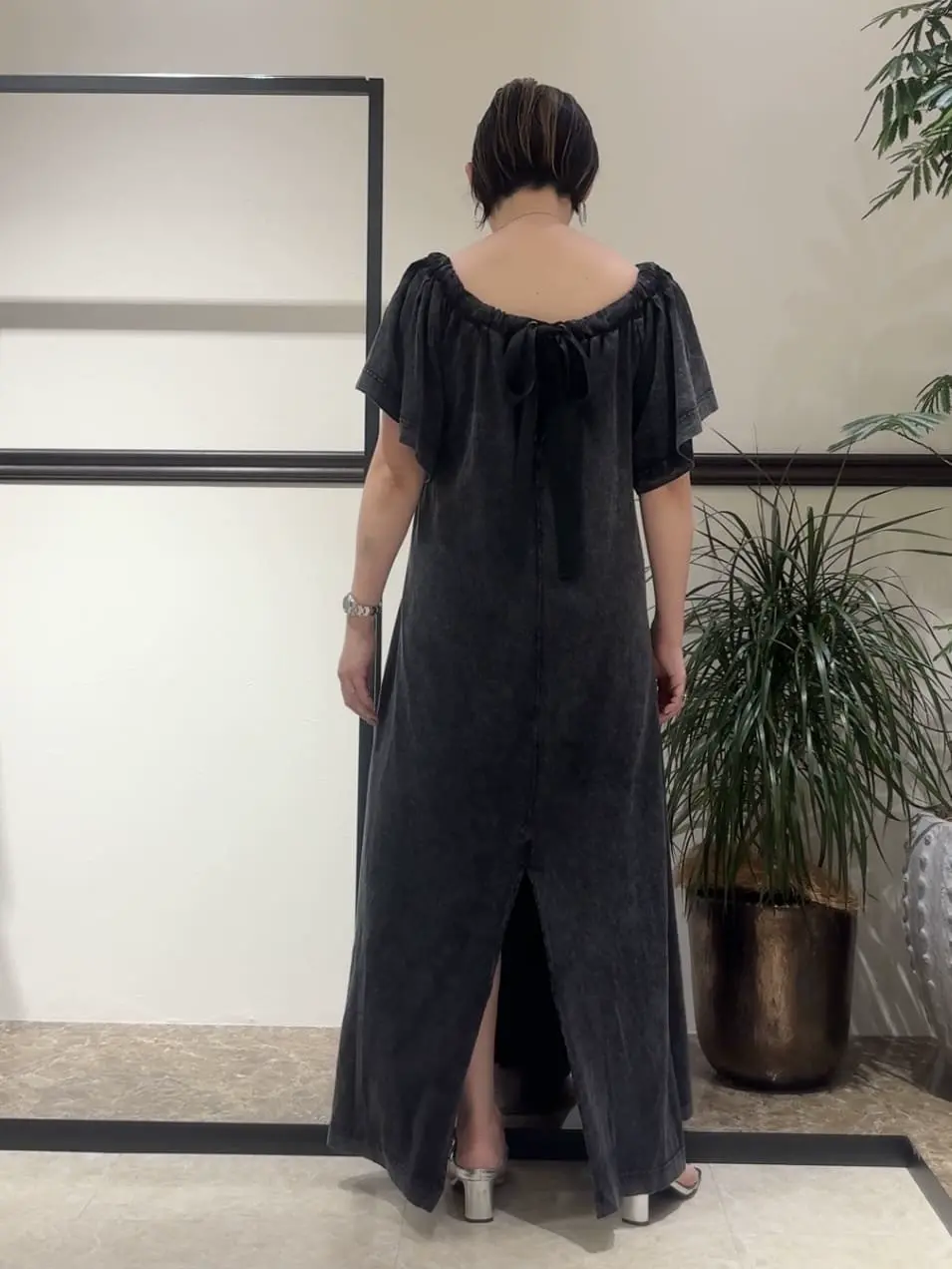 GRACE CONTINENTAL N.YURI コーディネート画像