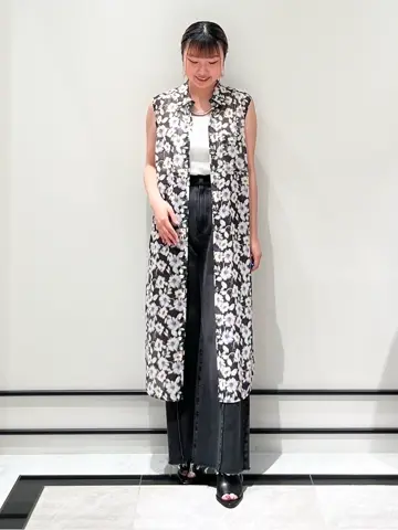 GRACE CONTINENTAL CHISAKO.S コーディネート画像