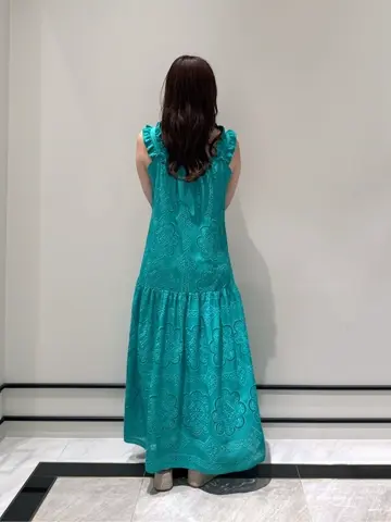 GRACE CONTINENTAL MOMOKO コーディネート画像