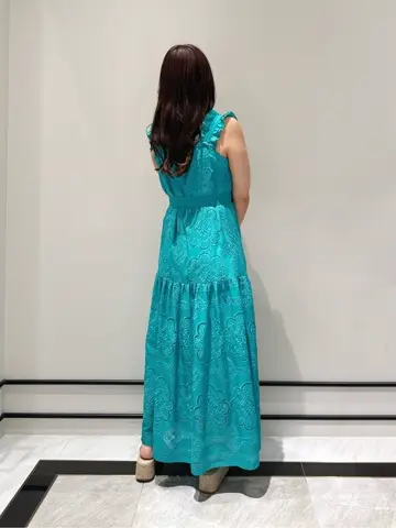 GRACE CONTINENTAL MOMOKO コーディネート画像