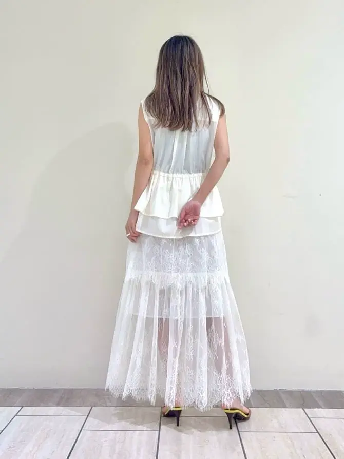 GRACE CONTINENTAL yukimi yonee コーディネート画像