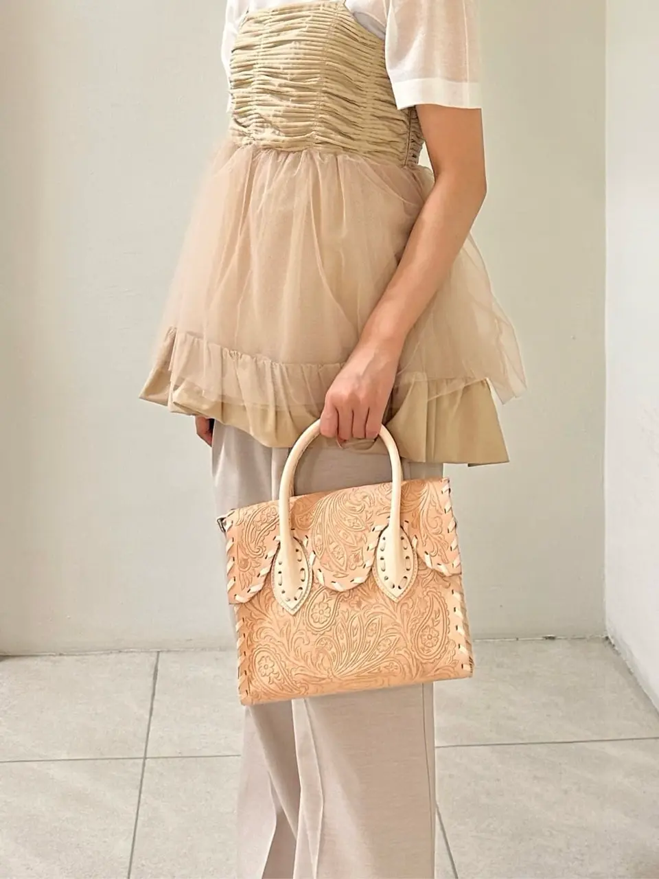 GRACE CONTINENTAL MORITA AI コーディネート画像