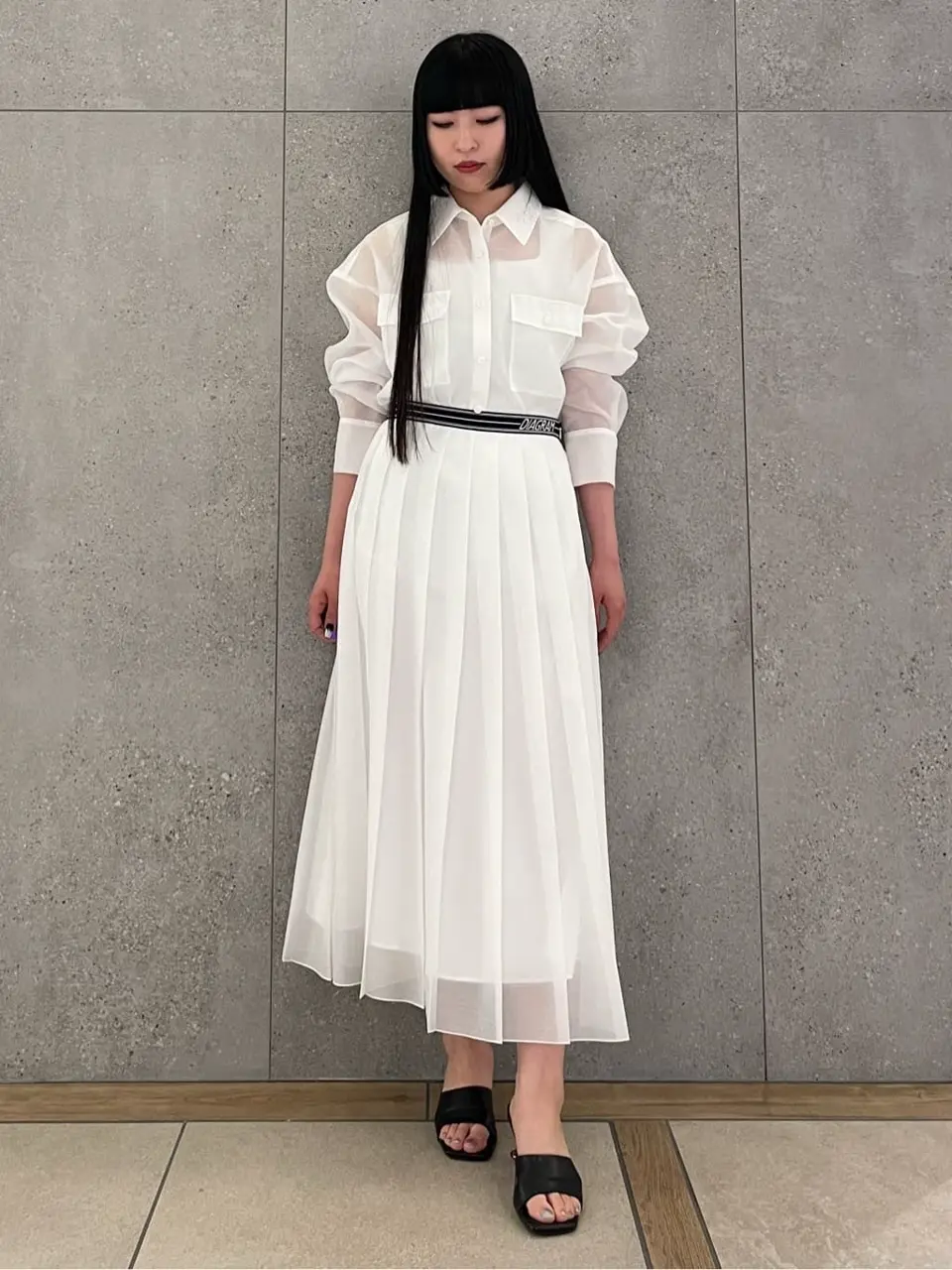 GRACE CONTINENTAL 清水　杏梨 コーディネート画像