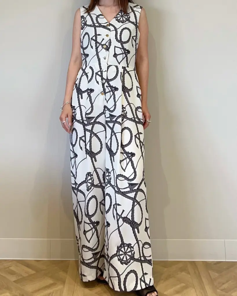 GRACE CONTINENTAL 古川温子 コーディネート画像