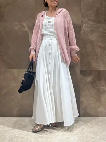 GRACE CONTINENTAL 穐山　香織 コーディネート画像