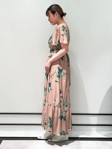 GRACE CONTINENTAL CHISAKO.S コーディネート画像